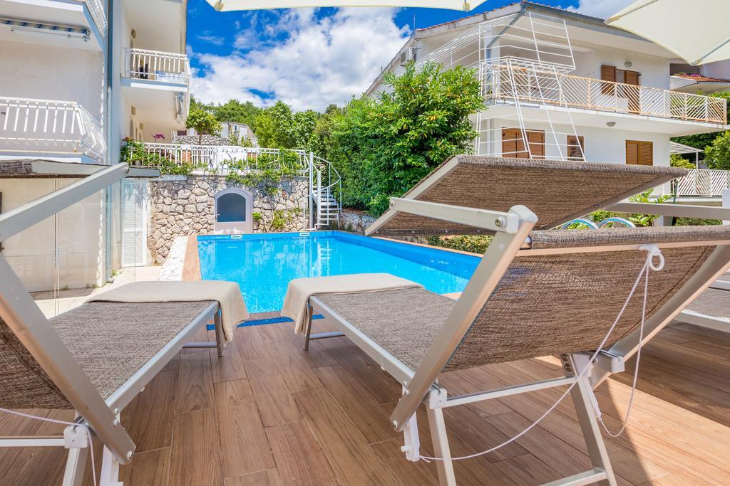 Ava Apartments Omišalj Zewnętrze zdjęcie